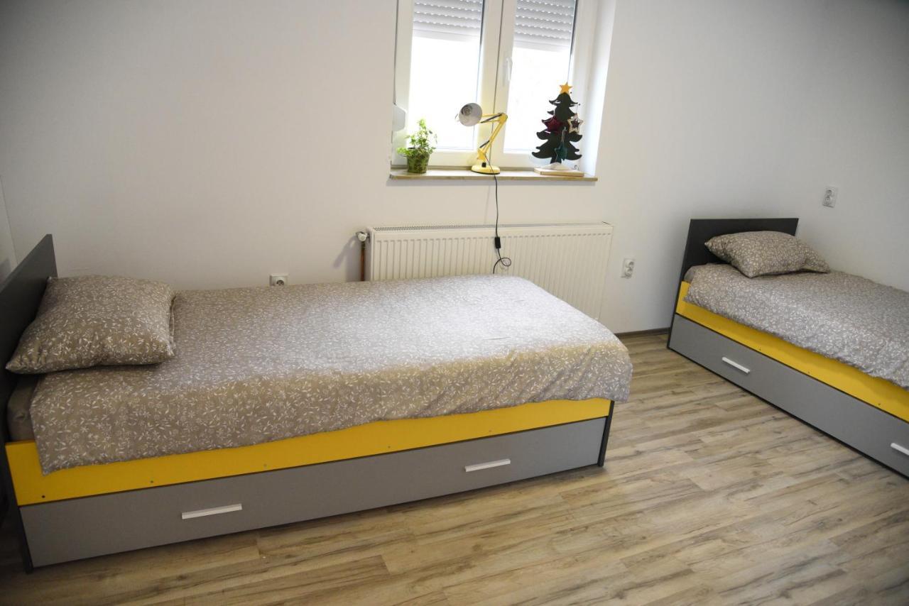 Kraljev Breg Fruska Gora Villa Cortanovci
