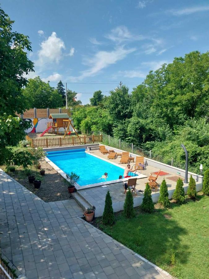 Kraljev Breg Fruska Gora Villa